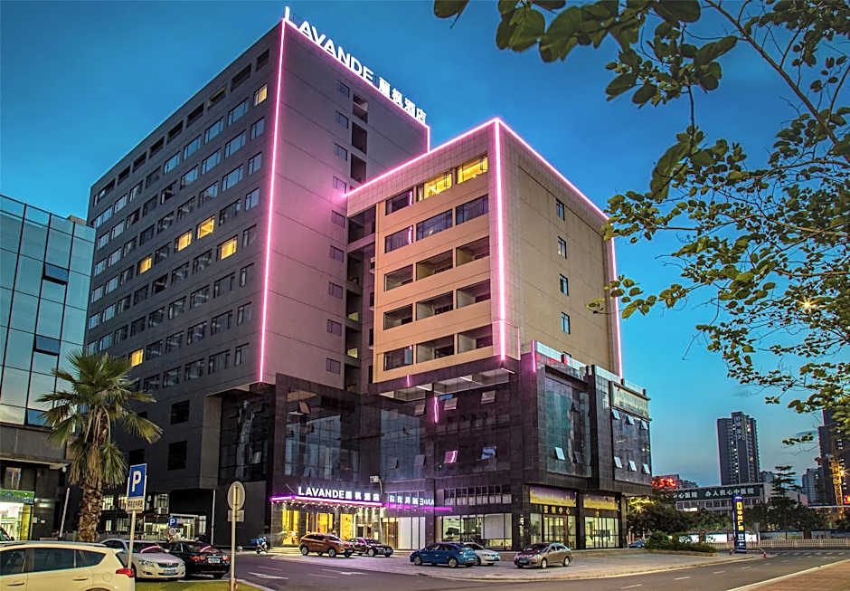 Lavande Hotel Qingyuan Sports Park City Government