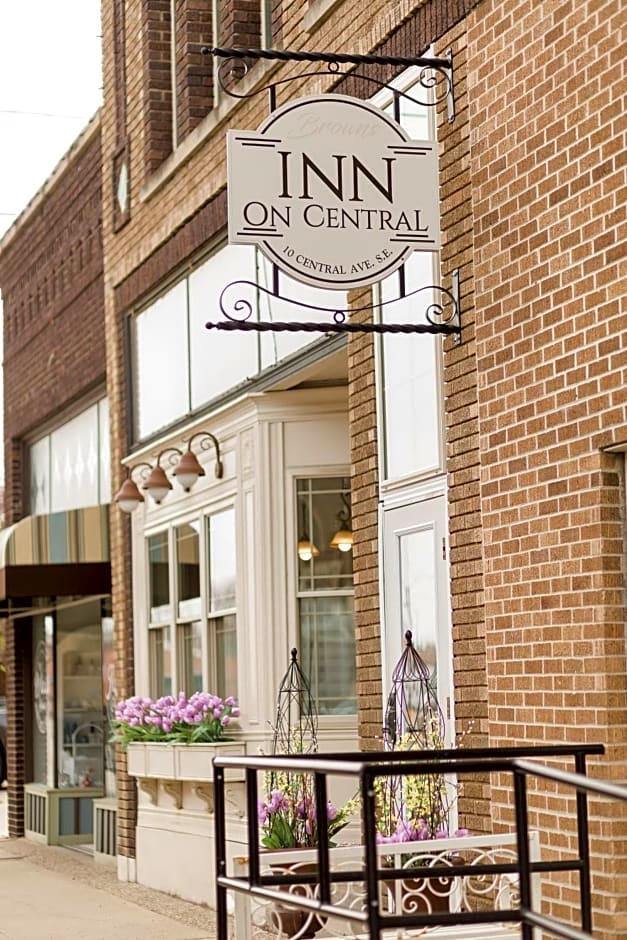 Inn On Central