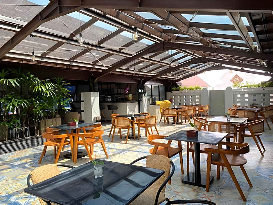 SM Tower Malioboro Hotel