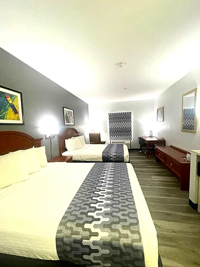 Grand Vista Hotel & Suites