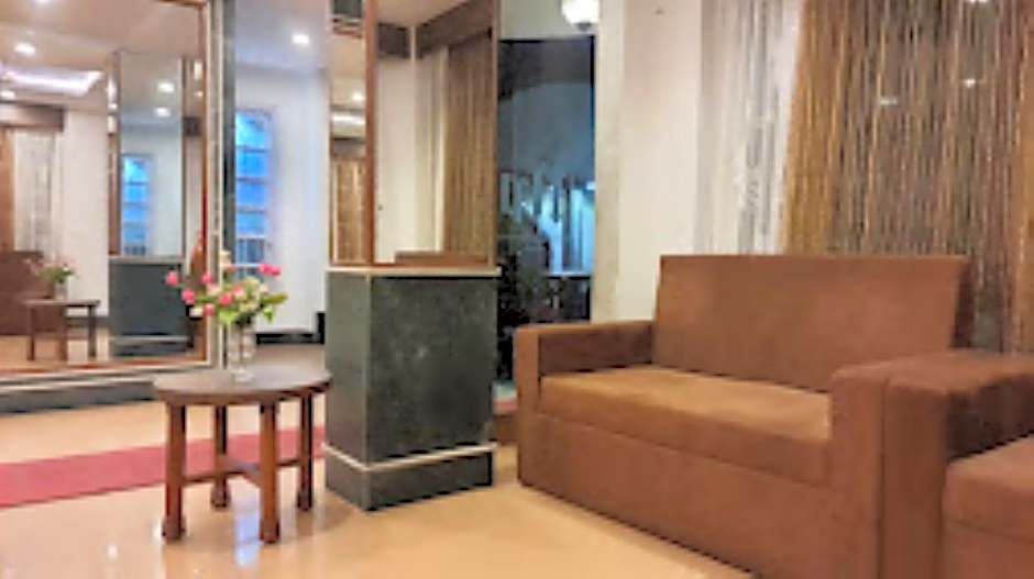 Hotel Niladri Plaza (Siliguri,WB)