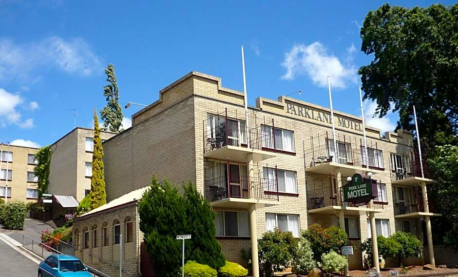 Parklane Motel