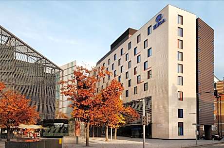 Hilton London Tower Bridge