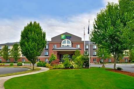 Holiday Inn Express & Suites Albany by IHG