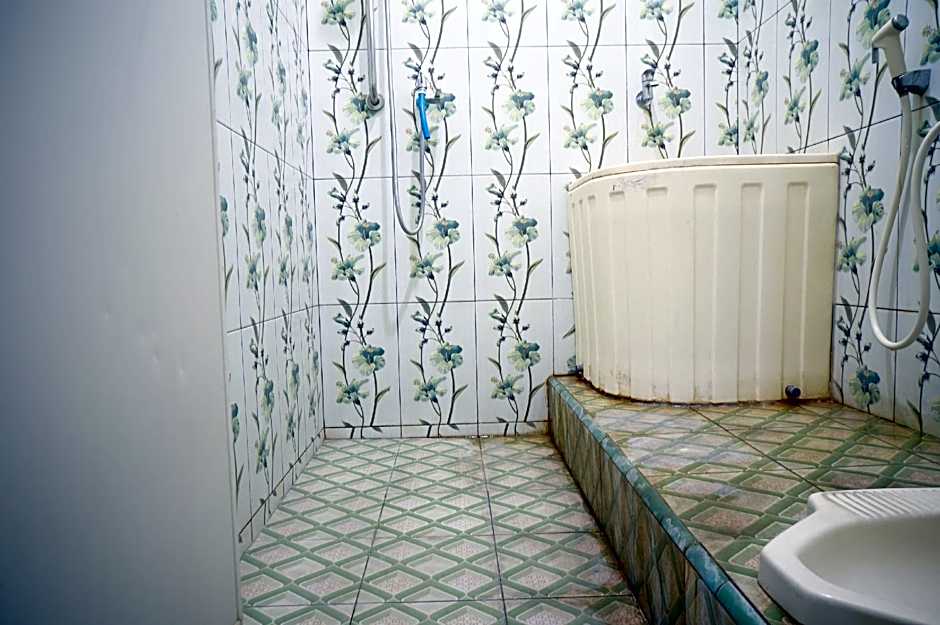 Hotel O Kost Berkah Near Kebun Teh Wonosari