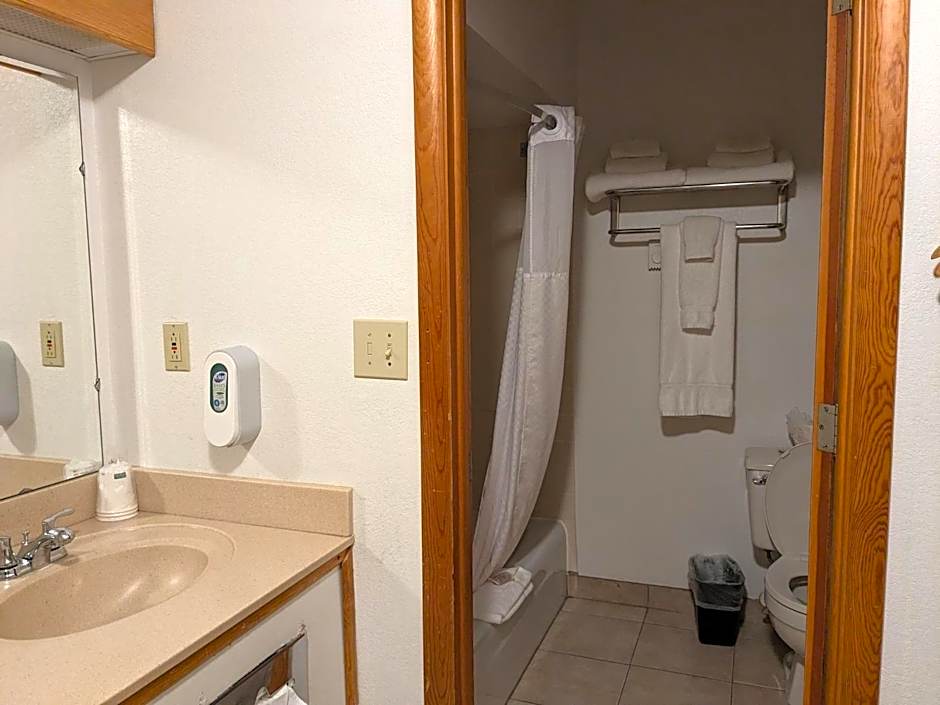 Magnuson Copper Crown