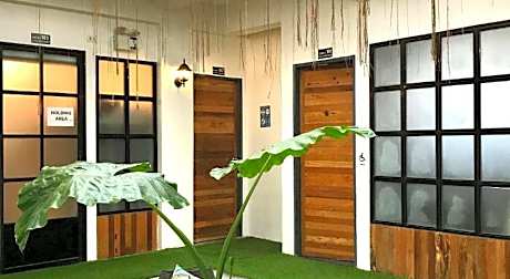 Avisala Hostel Coron