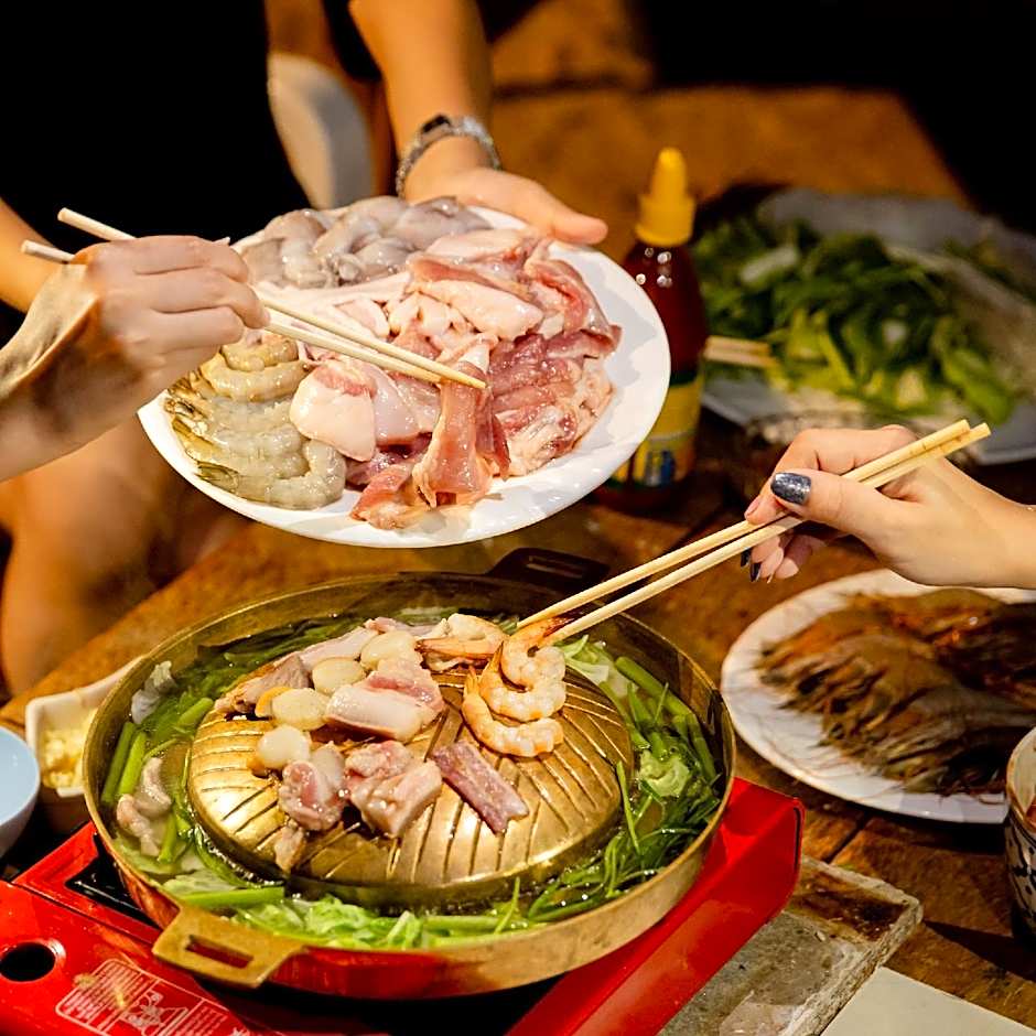 Kohmak HomeHug&Beachclub