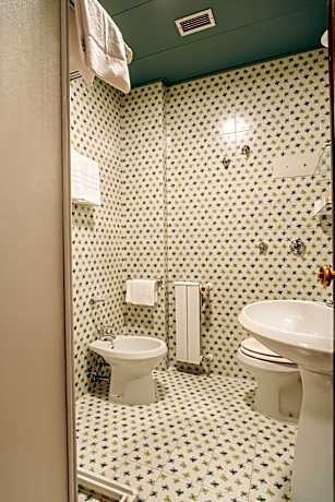 Classic Double or Twin Room