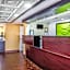 Quality Inn & Suites near Robins Air Force Base