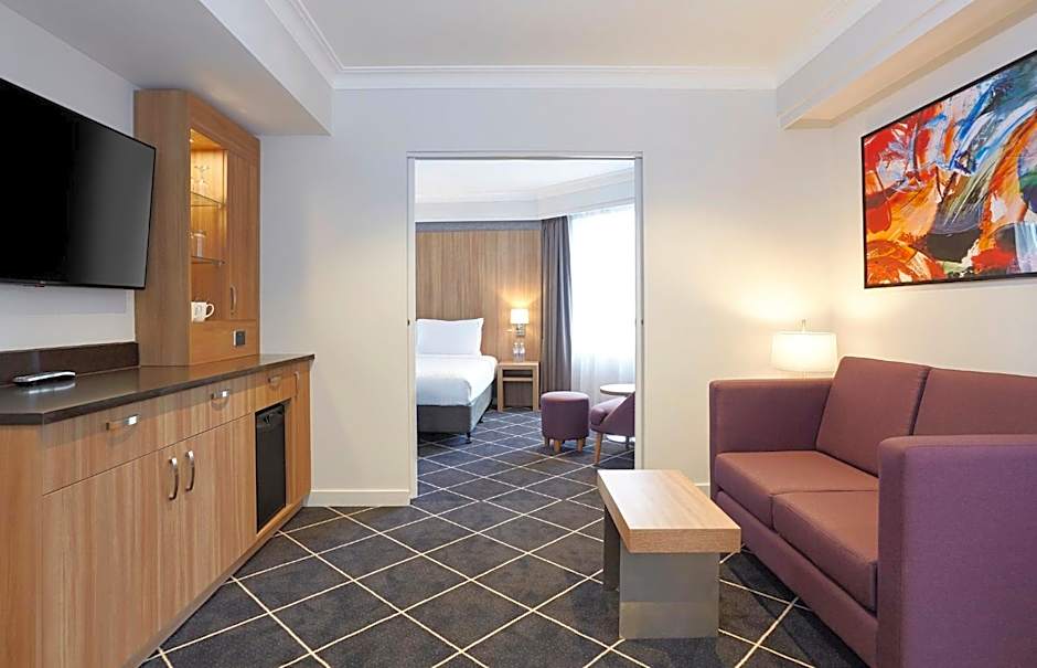 Furama Darling Harbour