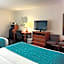 Howard Johnson by Wyndham Evansville East