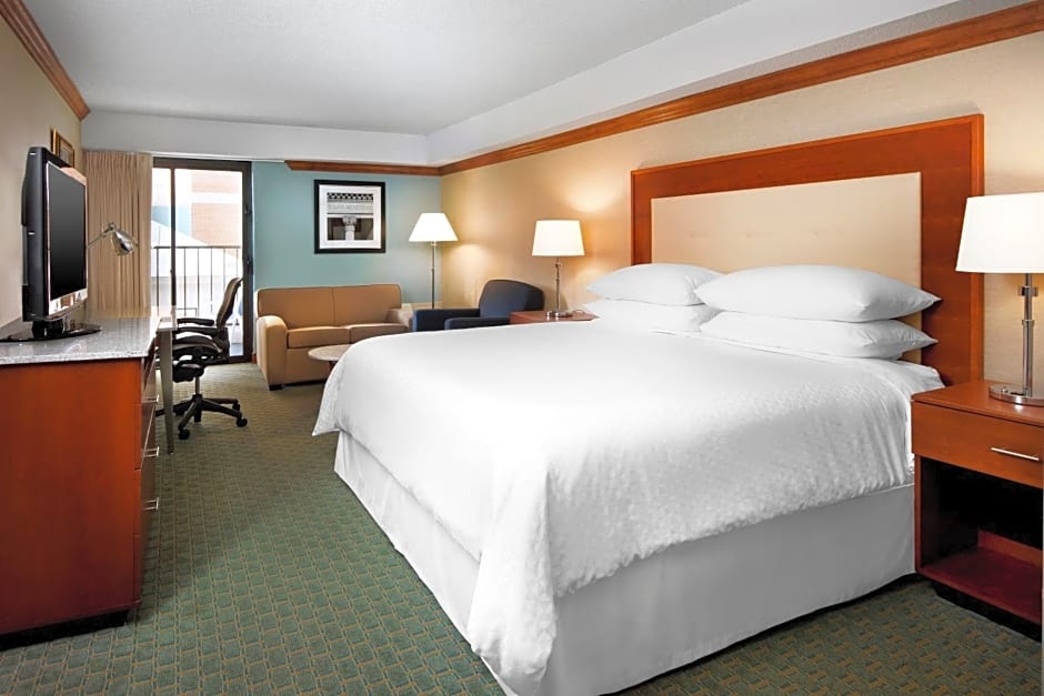 Four Points by Sheraton Richmond Airport