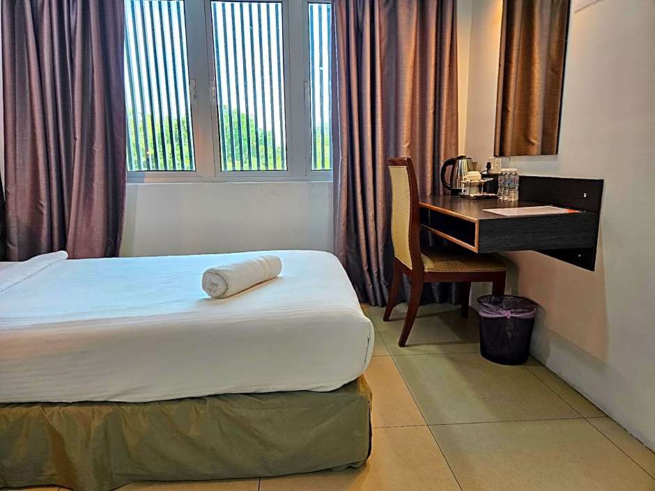 HOTEL TWELVE @ 12 KUANTAN