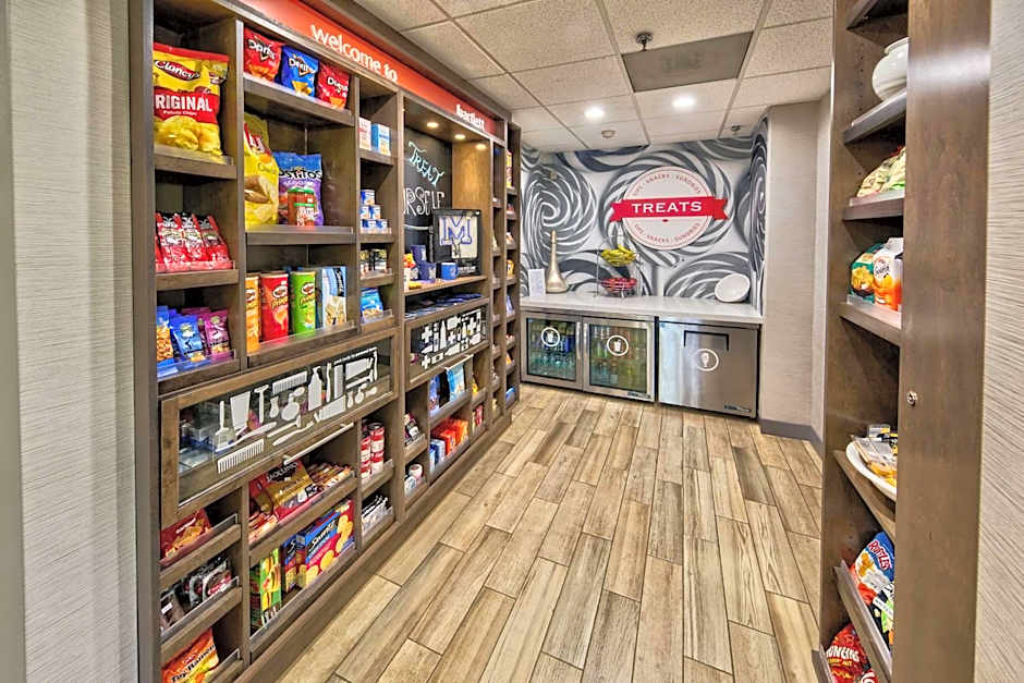 Hampton Inn By Hilton And Suites Memphis-Wolfchase Galleria