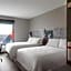 avid hotels MILWAUKEE WEST - WAUKESHA