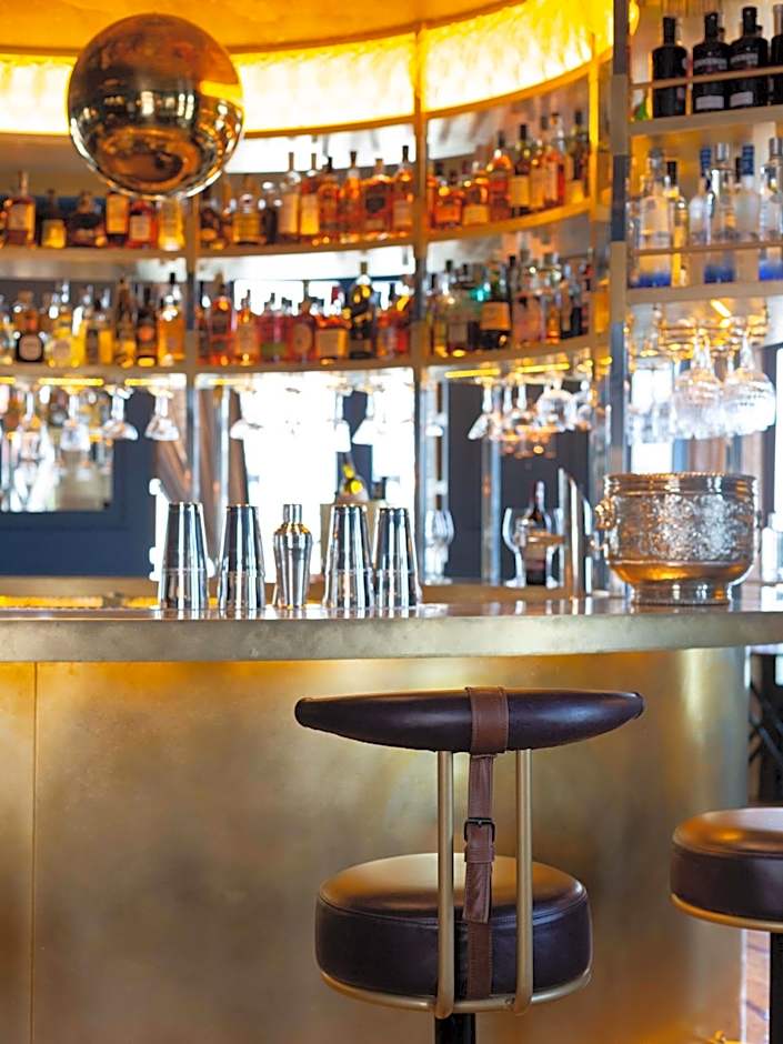 Hotel Montera Madrid, Curio Collection by Hilton