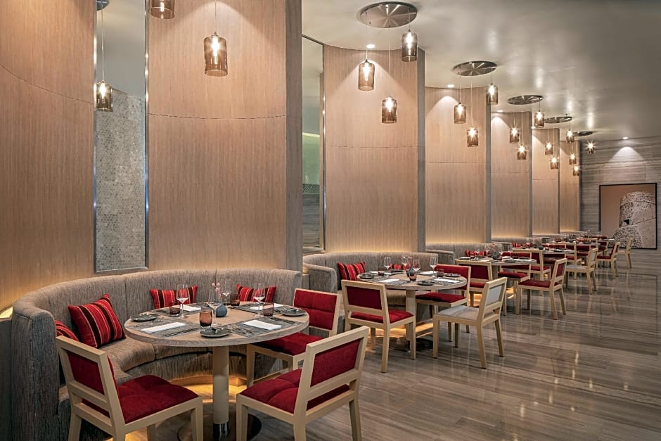 DoubleTree by Hilton Fujairah City