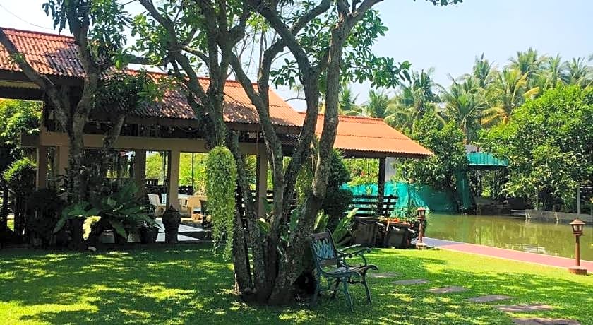 Baan Kornnara Resort