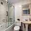Bay Ridge ApartHotel