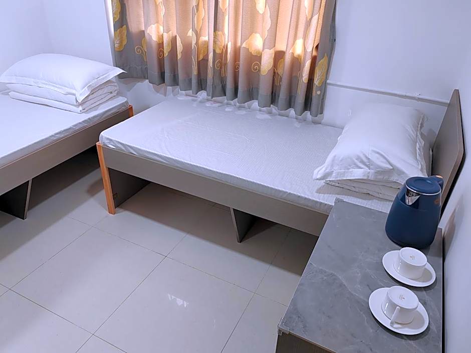 Le Cong Fraternal Guest House