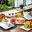 The Originals City, Hotel Napoleon, La Roche-sur-Yon (Inter-Hotel)