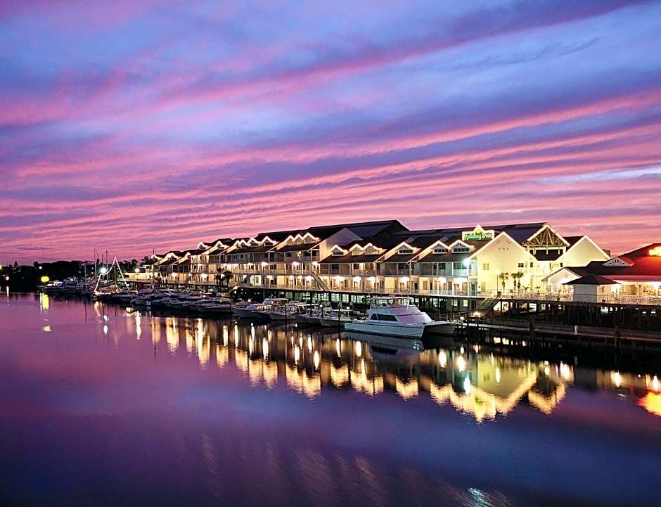 Holiday Inn Hotel & Suites Clearwater Beach South Harbourside By IHG