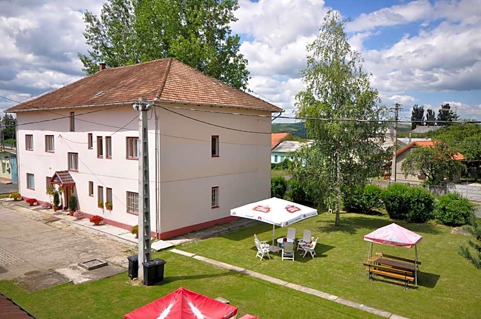 Kalcit Tourist Motel