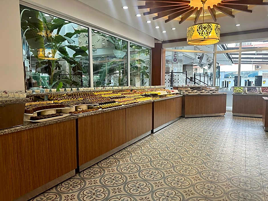 Blue Wave Suite Hotel