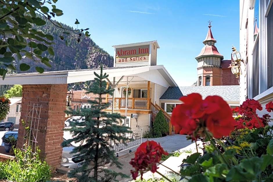 Abram Inn & Suites