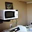 Park Avenue Inn & Suites