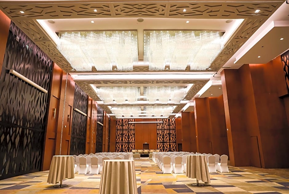 Wyndham Doha West Bay