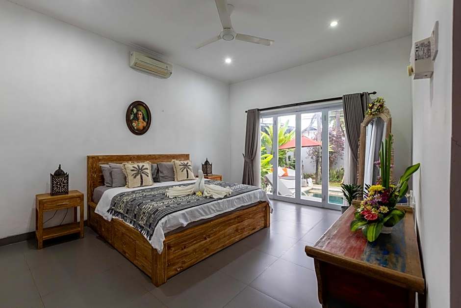 Villa Rosa - Spacious Oasis with Private Pool, close to Beach & Dining