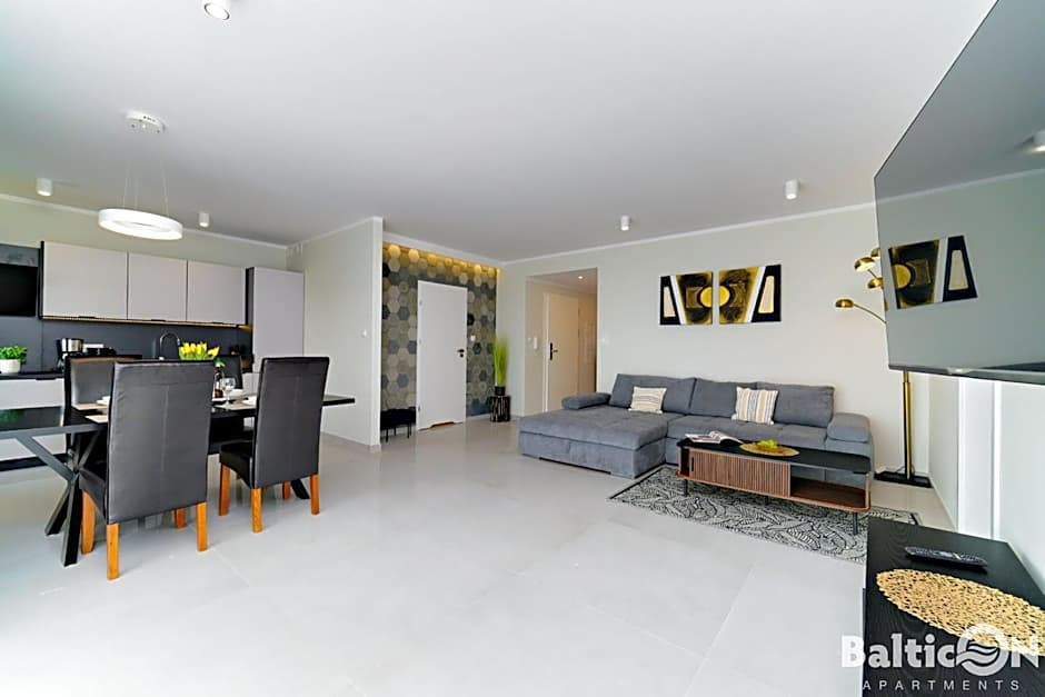 Apartamenty BalticON Westin House -luksusowy 70m2 , basen pool, sauna, parking inklusive