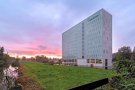 Radisson Hotel & Suites Amsterdam South
