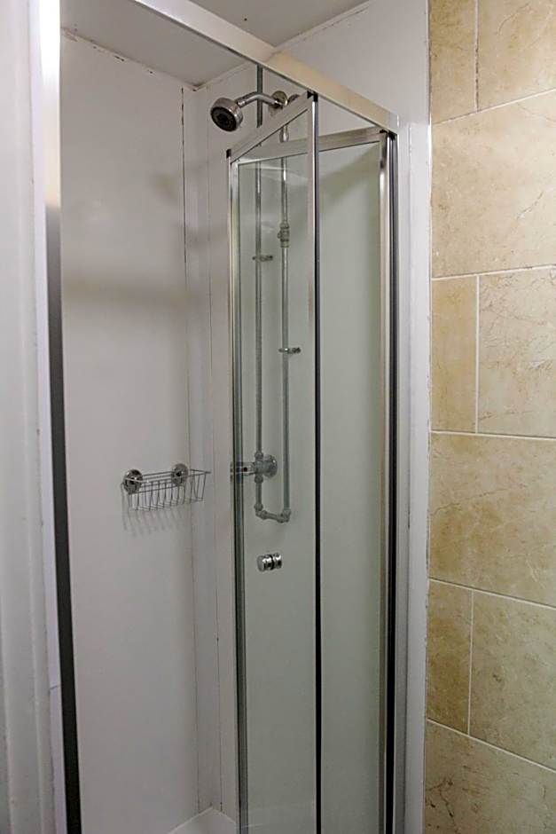 Onefam Waterloo 18-36 years old