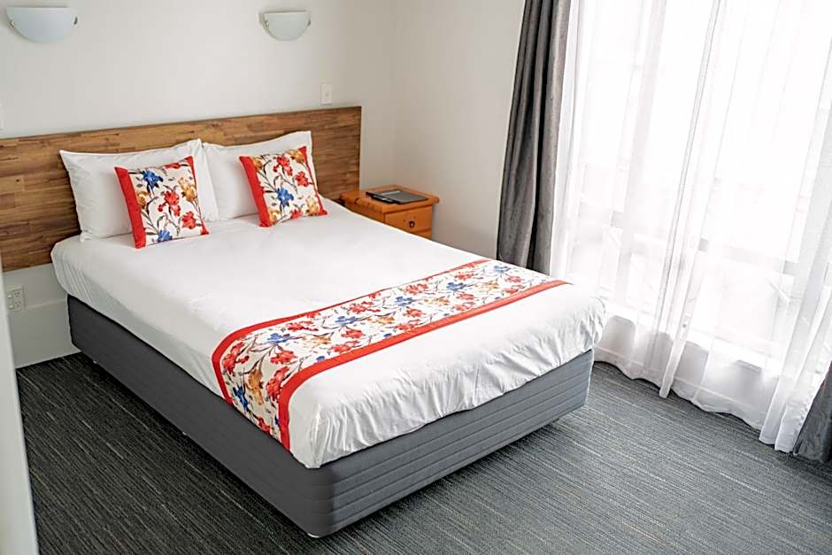 Samhil Motor Lodge