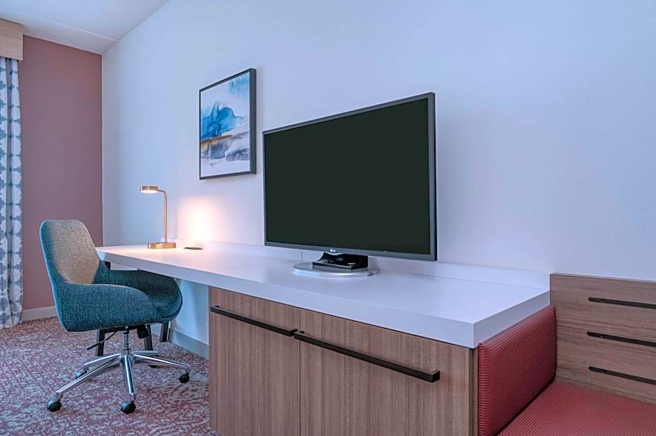 Hilton Garden Inn Clarksburg