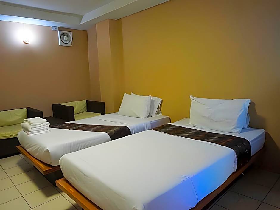 Bangkok Travel Suites Hotel