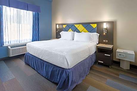 1 King Bed, Mobility Accessible Room, Non-Smoking