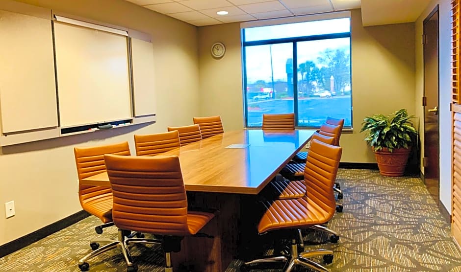 Wingate by Wyndham Wilmington