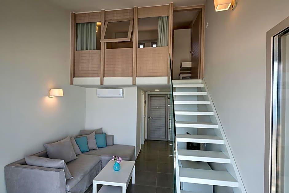 Iperion Beach Hotel