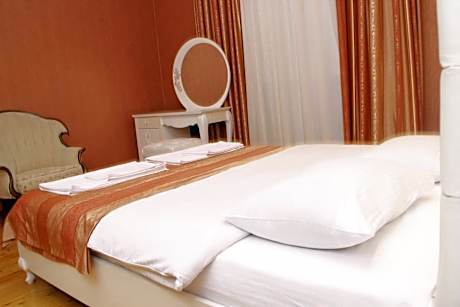 King Double Room