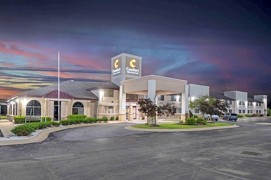 Comfort Inn & Suites Napoleon