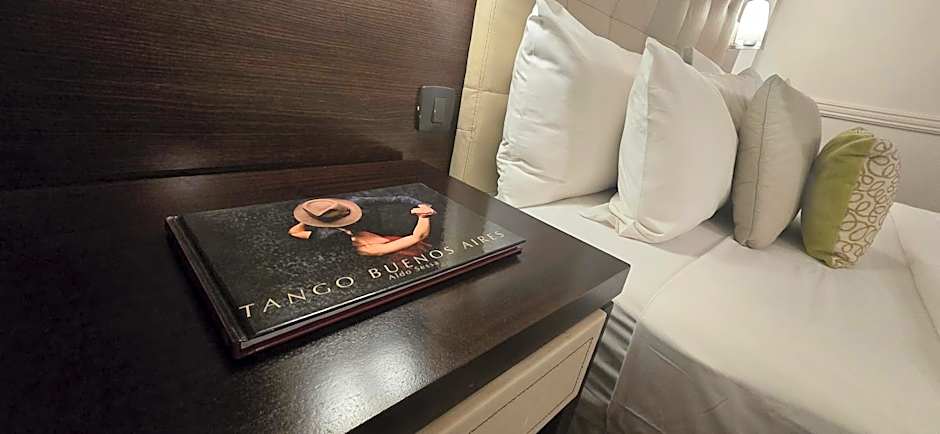 Ulises Recoleta Suites
