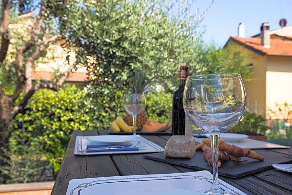 B&B Villa Apuana – Marina di Carrara, WI