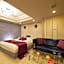 Hotel Gee (Adult Only)