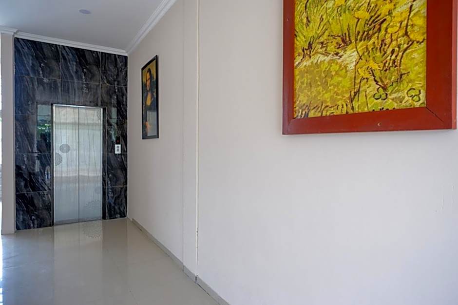 RedDoorz @ Jalan Majapahit Semarang