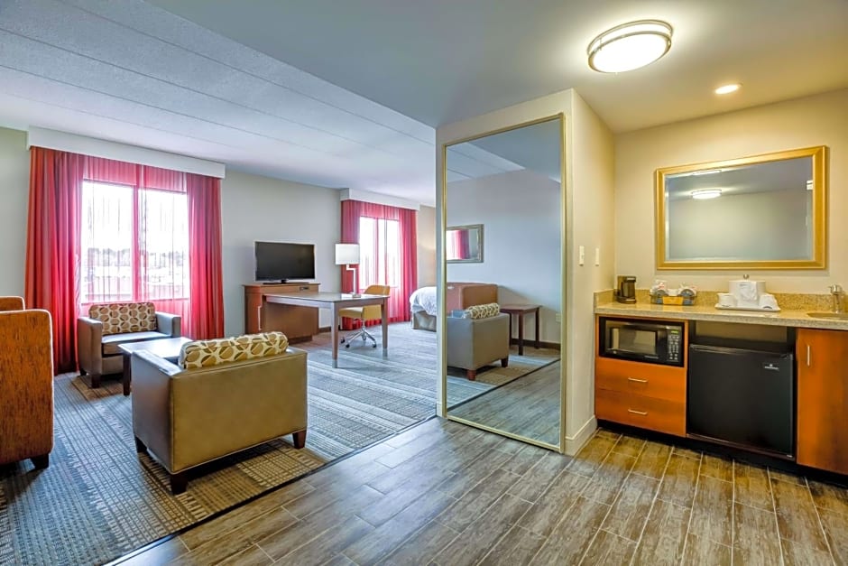Hampton Inn By Hilton Boston/Norwood