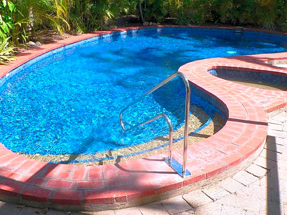 Mango Tree Holiday Apartments